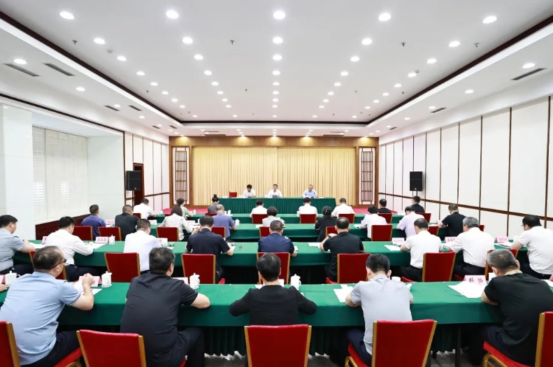 我市召開2024年食品安全委員會全體會議，深化監管與服務創新